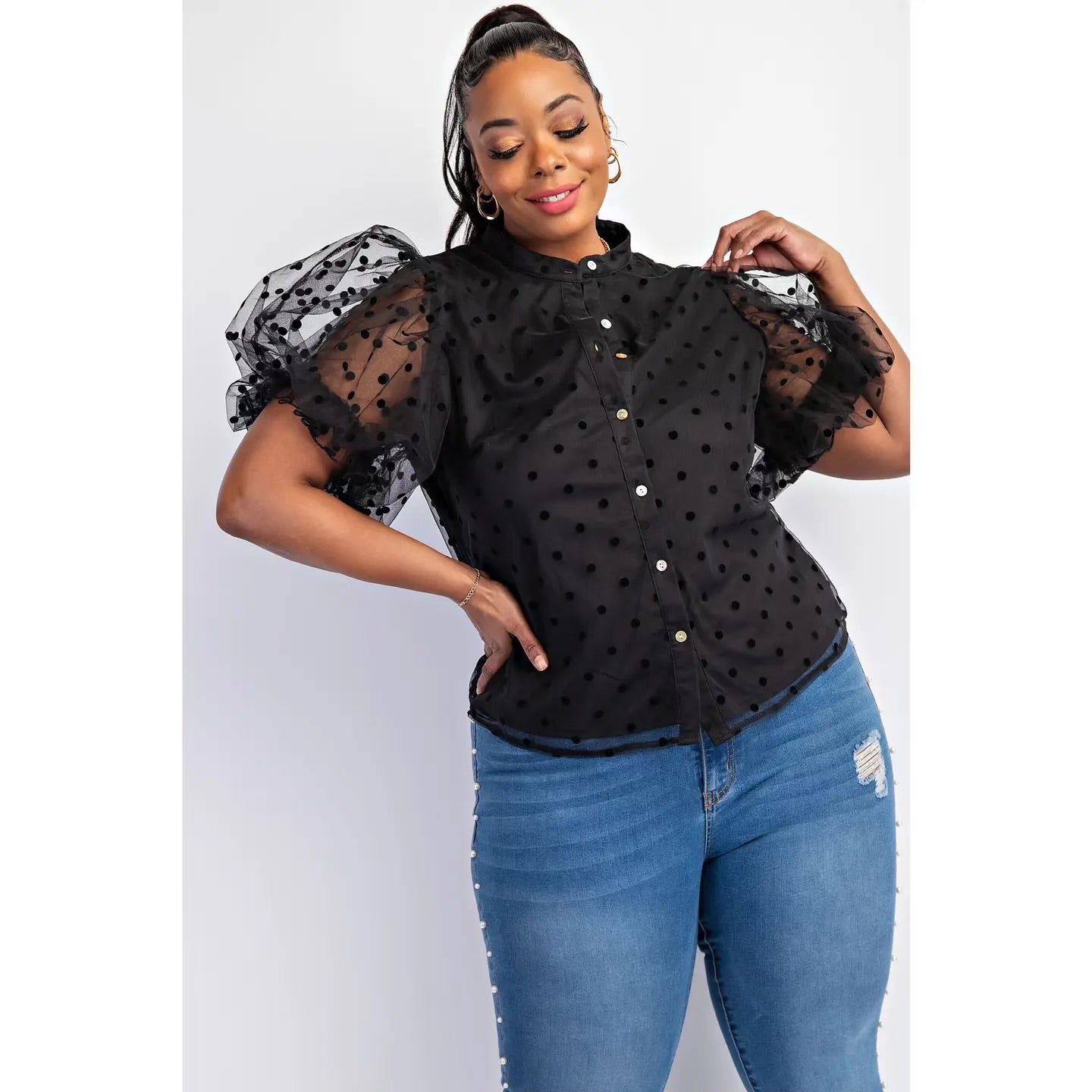 DOT MESH KNIT SHIRT WITH PUFF SLEEVE